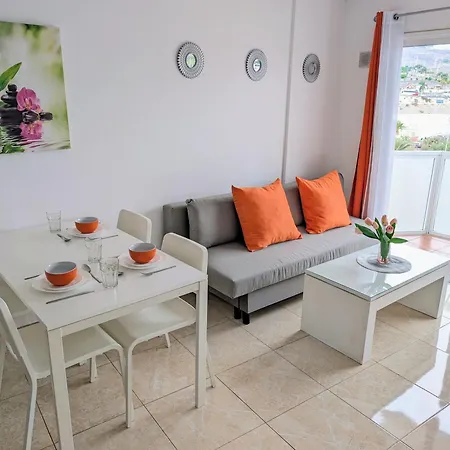 Bright Cosy 1br 7 Min To Siam Park Mall * Playa de las Américas